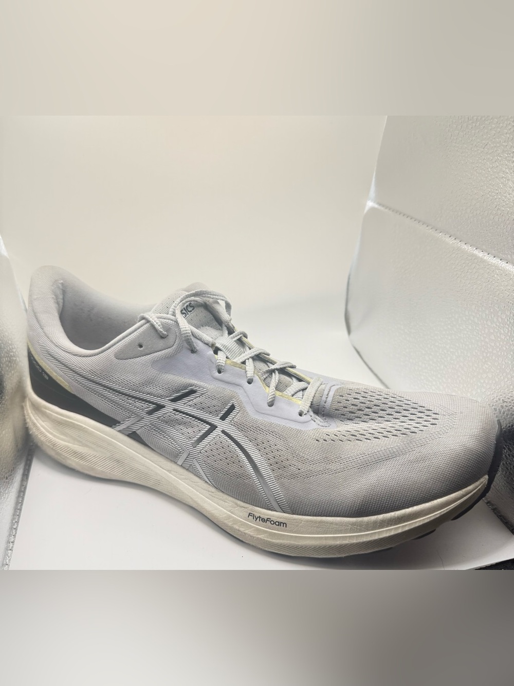 ASICS Light Gray and Pale Yellow Mesh Running Shoes - Picture 6 of 8